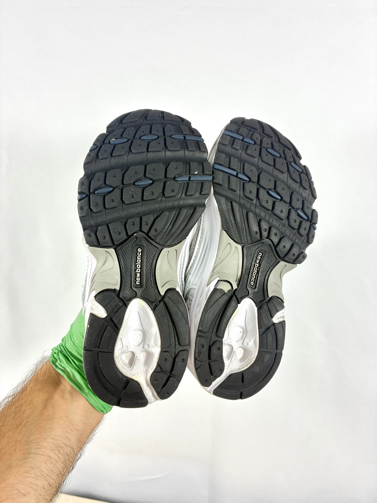 New Balance 530 SB1 Argent Blanc Size 30