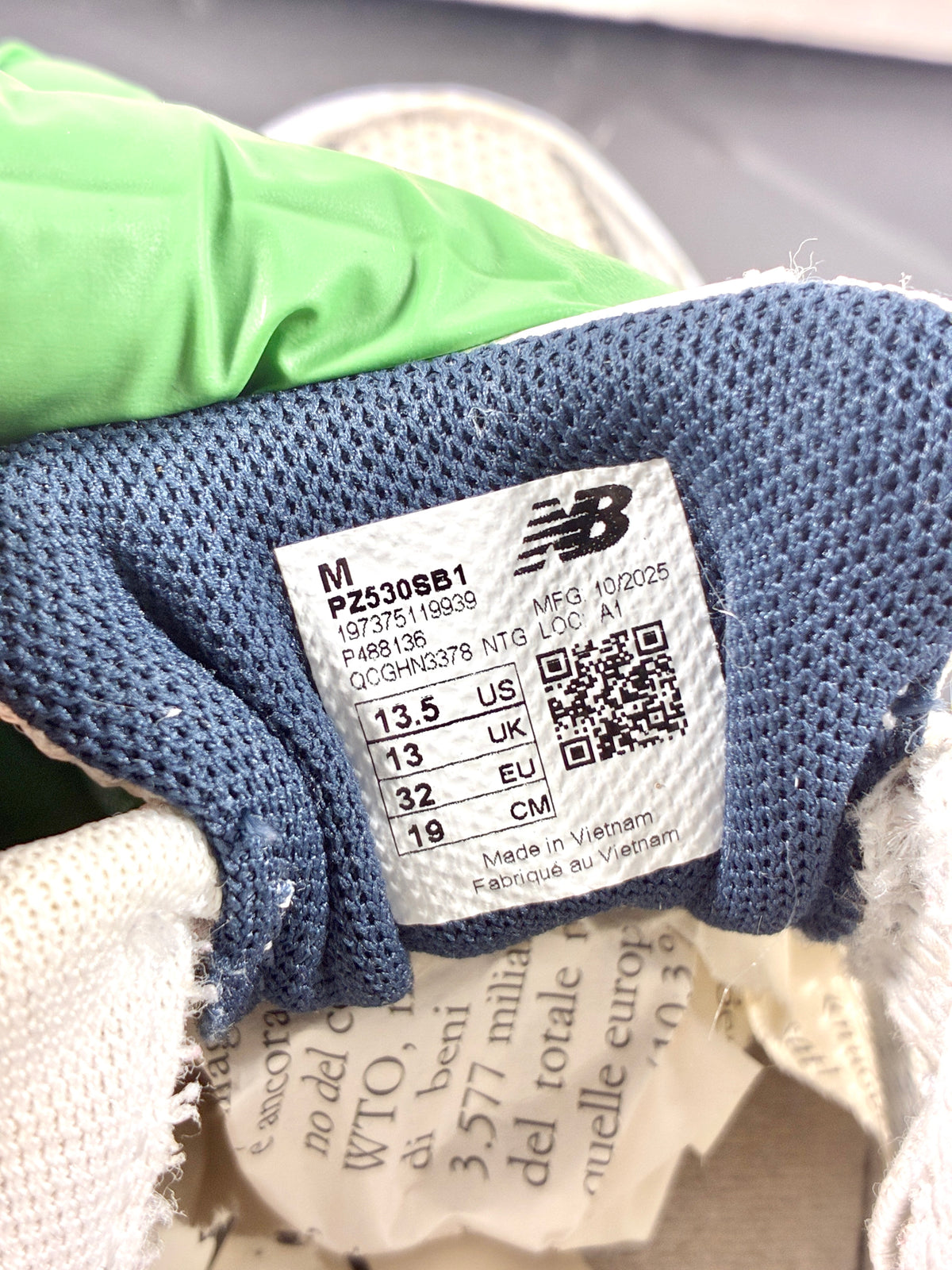 New Balance 530 SB1 Argent Blanc Size 32