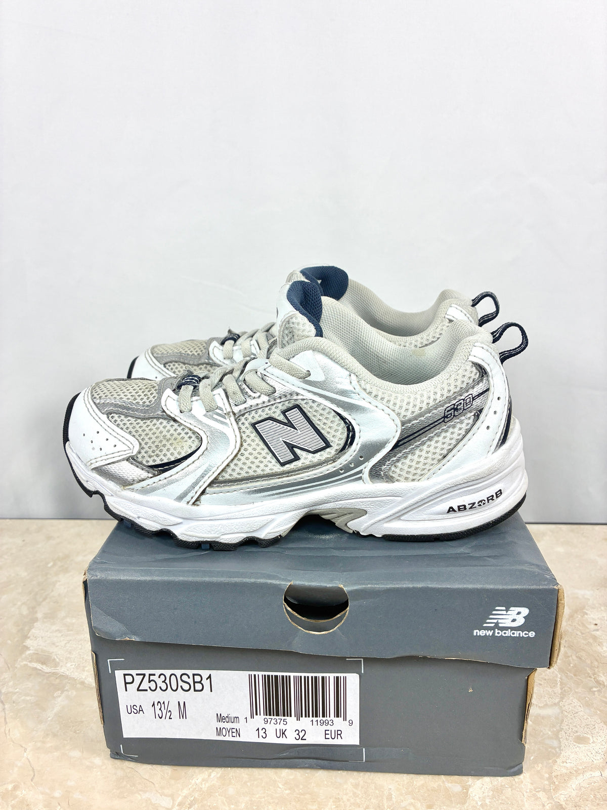 New Balance 530 SB1 Argent Blanc Size 32